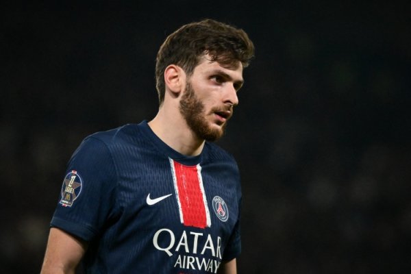 金斧子配资 队报：K77、贝拉尔多、李刚仁等多将受伤，巴黎赛季初迎来伤病潮